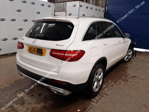 Consola centrala Mercedes-Benz GLC (253) [2015 - 2020] Crossover 5-usi 220d (170 hp) 4MATIC G-TRONIC