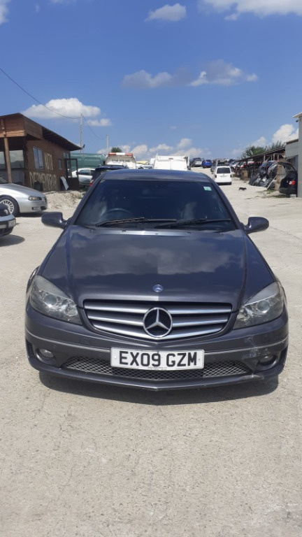 Consola centrala Mercedes C-Class W204 2009 coupe 2200 cdi