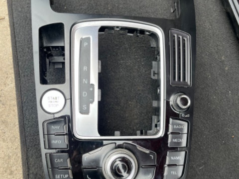 Consola centrala navigatie Audi A5 8T A4 b8, Q5 cod: 8T0919609G