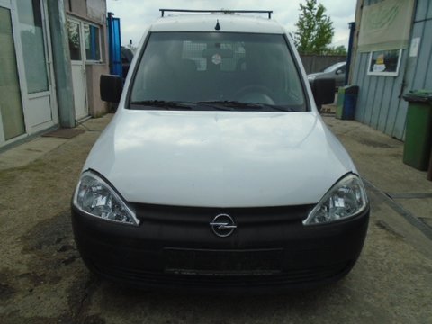 Consola centrala Opel Combo 2006 DUBA 1.3