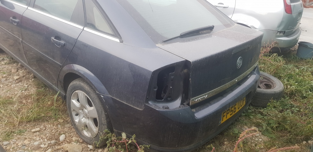 Consola centrala Opel Vectra C 2006 Hatc