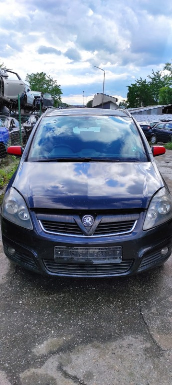 Consola centrala Opel Zafira B 2006 van 2.0
