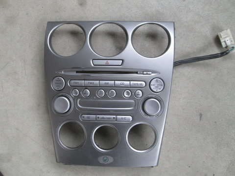 Consola centrala panou cu butoane radio CD Mazda 6 GG 2002 2003 2004 2005 2006