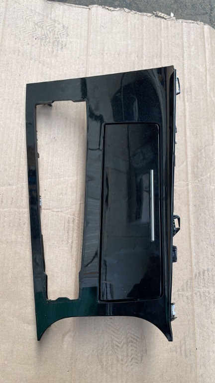 Consola centrala Peugeot 508 2019 9813438777