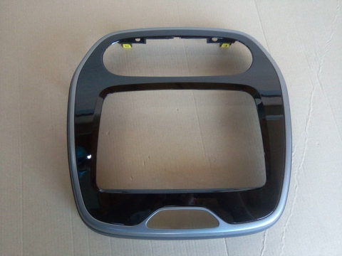 Consola Centrala Renault Captur (C23)