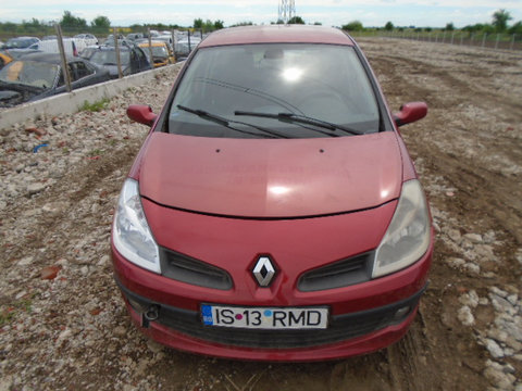 Consola centrala Renault Clio 3 2006 Hatchback 1.4 16V