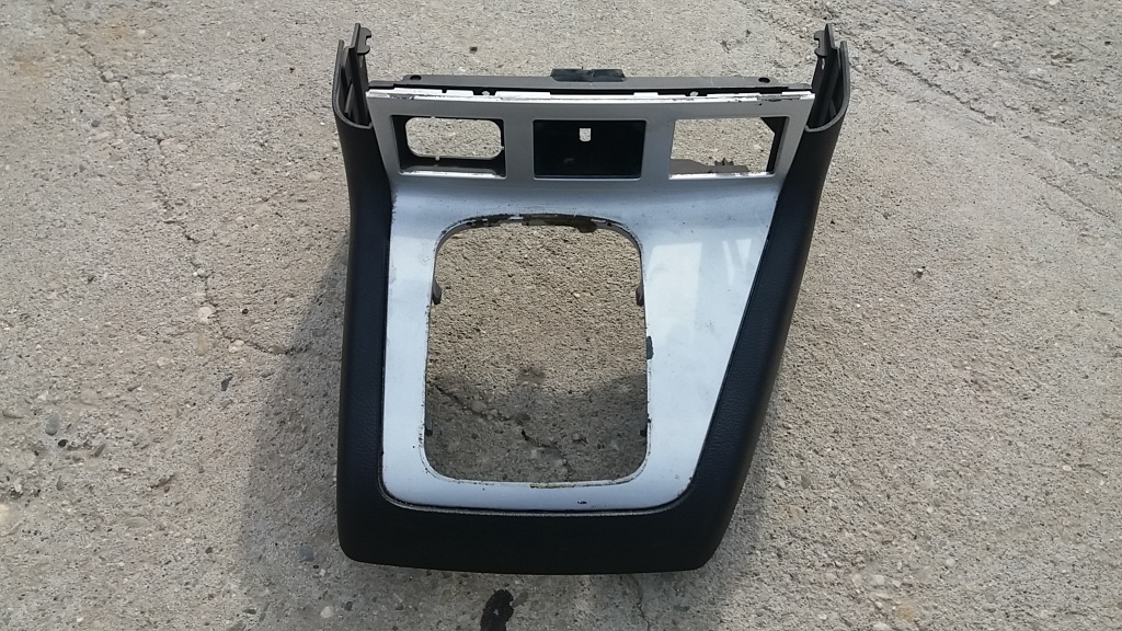 Consola centrala schimbator viteze Ford Mondeo MK3