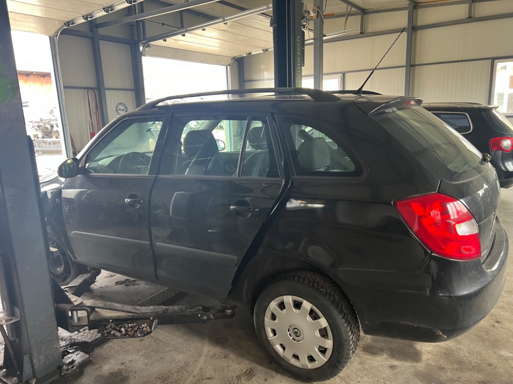 Consola centrala Skoda Fabia 2 2008 Brea
