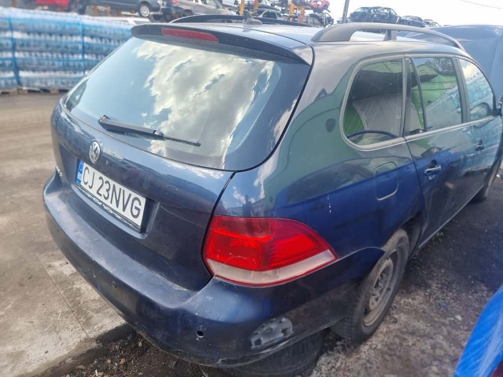 Consola centrala Volkswagen Golf 5 2008 break 1.9 tdi BLS