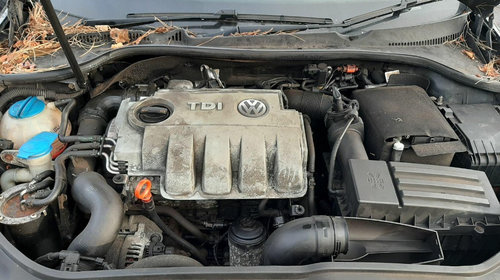 Consola centrala Volkswagen Golf 5 2009 