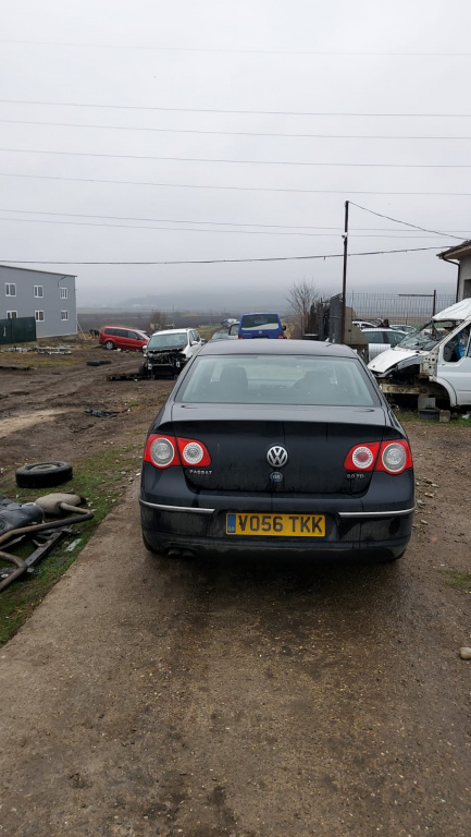 Consola centrala Volkswagen Passat B6 20