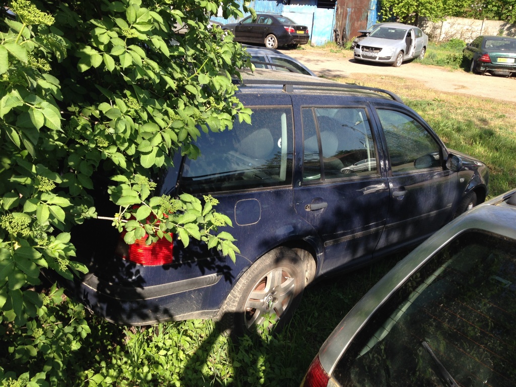 Consola centrala VW Golf 4 2003 Break 1.