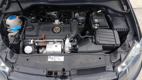 Consola centrala VW Golf 6 2010 combi 1.