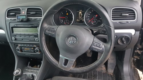 Consola centrala VW Golf 6 2010 coupe 2.
