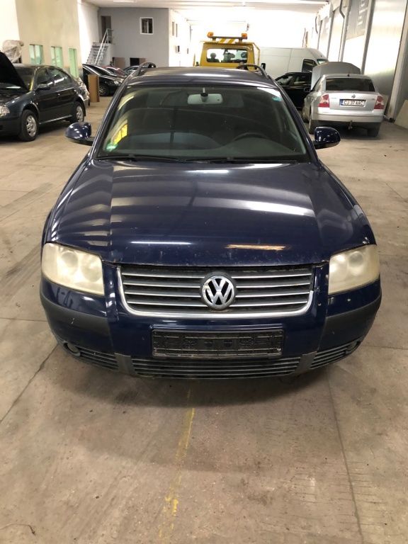 Consola centrala VW Passat B5 2004 Combi