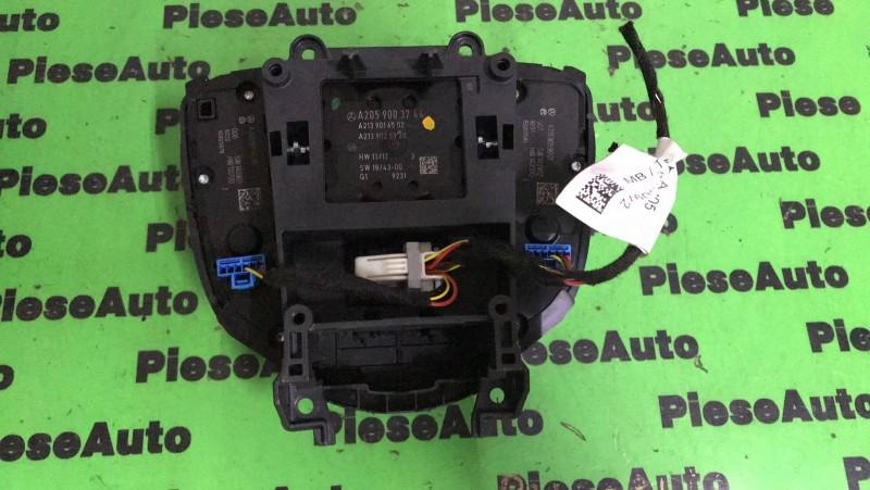 Consola Mercedes C-Class (2014->) [W205]