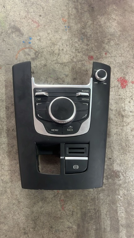 Consola MMI Audi A3 8V 8V0919614M