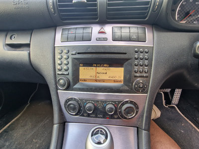 Consola radio cd climatronic consola butoane avari