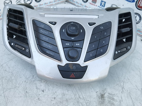 Consola radio CD Ford Fiesta, an fabricatie 2014, cod. 8A6T18K811AD