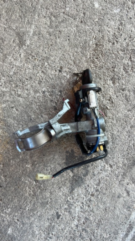 Contact auto daihatsu terios 2002