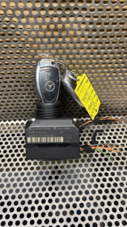 Contact cu cheie Mercedes GL X164 2006-2012 A1645450908