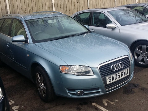 Contact cu cheie Audi A4 B7 2.0 TDI BLB