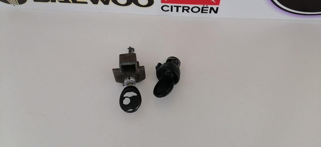 Contact cu cheie / butuc usa stanga Mini Cooper R5