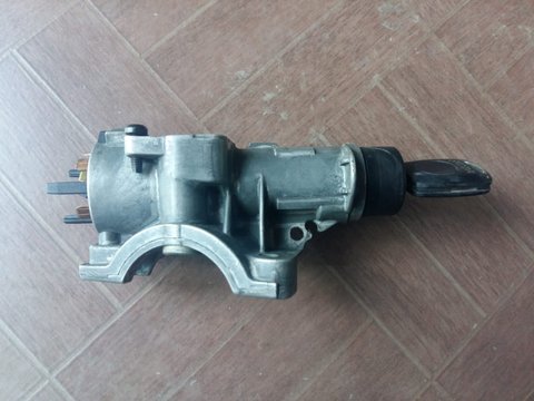 Contact cu cheie Skoda Octavia 1 1998 1999 2000 2001 2002 2003 2004 2005 2006 2007 cod 4B0905851 C