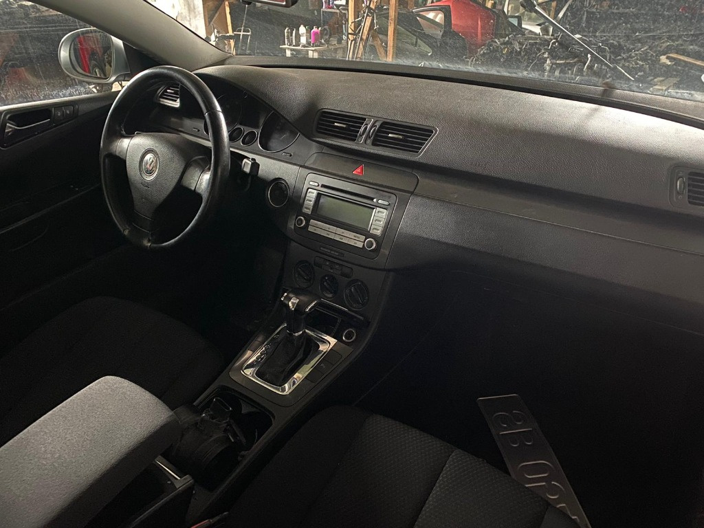 Contact cu cheie VW Passat B6 2.0 TDI BMP 2005-2009