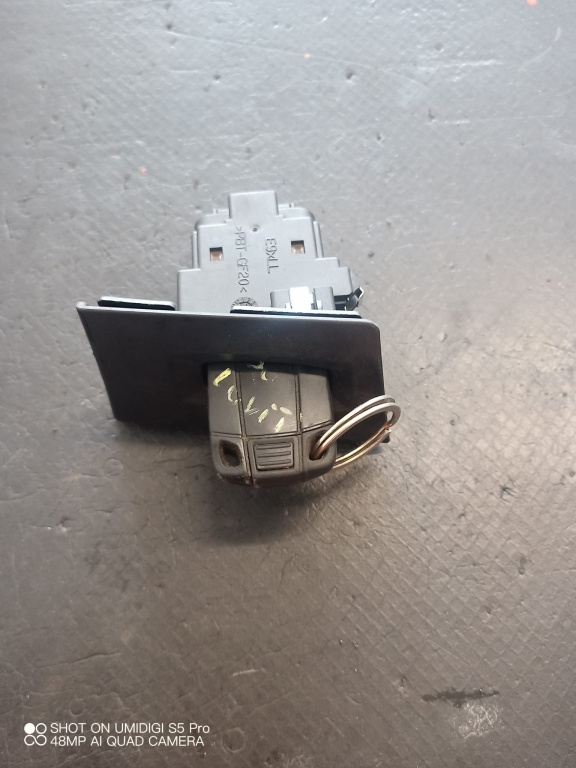 Contact pornire BMW SERIE 3 BERLINA E90 2.0 - COD 695471908 / 10862510 / 4893896