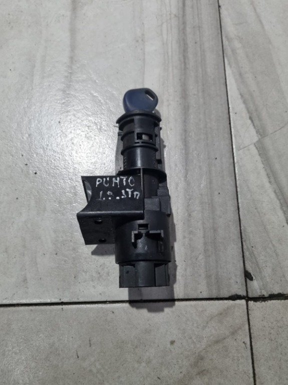 Contact pornire Fiat Punto