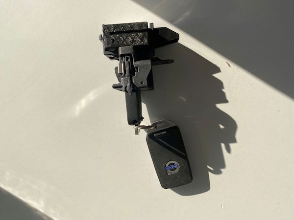 Contact start-stop VOLVO V40 S40 V70 AH4N-15607-AE 28227917