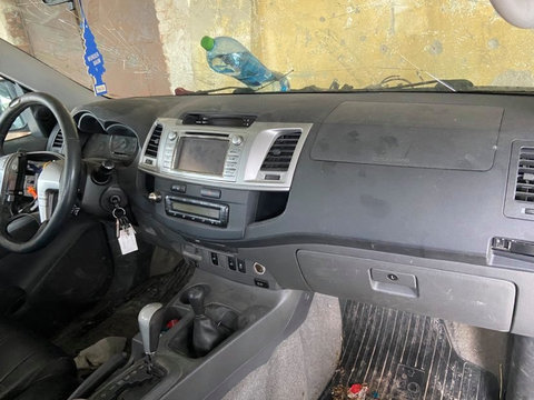 Contact Toyota Hilux 2010 - 2015