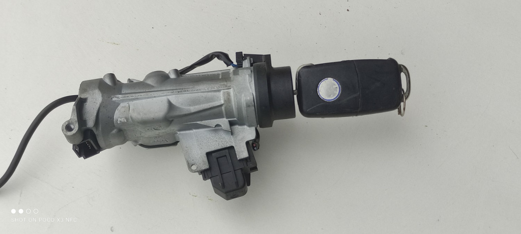 Contact VW Golf Plus 2004/12-2008/05 1.6 FSI 85KW 115CP Cod 1K0905851B