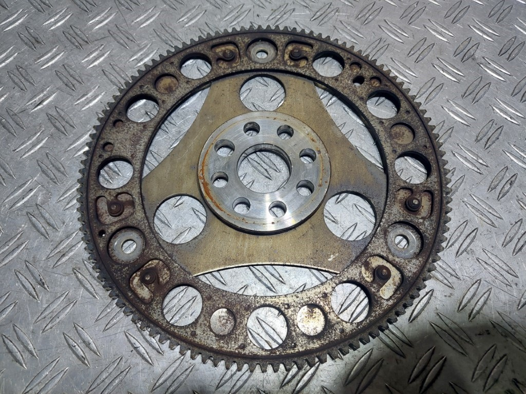 Coroana volanta automata BMW E60 cod motor 204D4 1