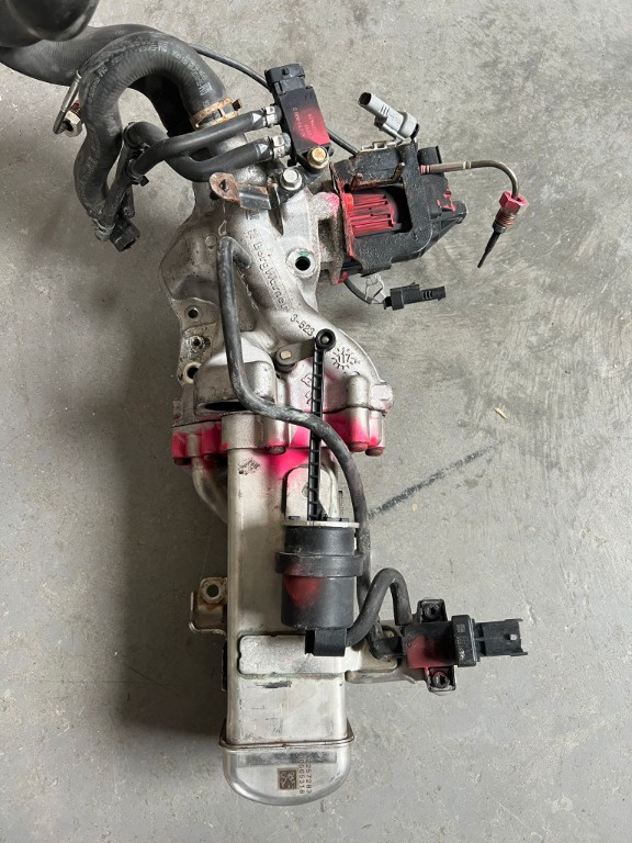 Corp racitor cu EGR Opel Zafira C Insignia 2.0 diesel 2015-2020 AZ527283 00565318