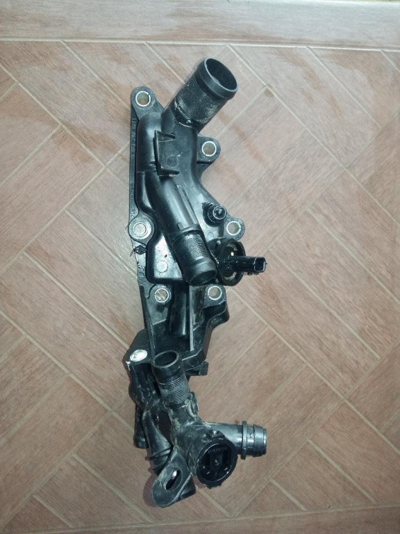 Corp termostat RENAULT CLIO 4 0.9 1.2 benzina 2012