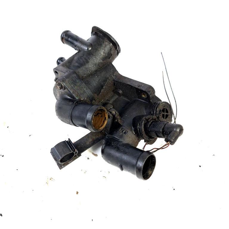 Corp Termostat Skoda FABIA 1 1999 - 2007 Benzina 030121121C, 030 121 121 C