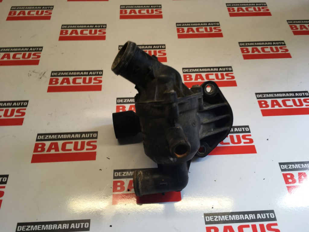 Corp termostat Volkswagen Golf 6 cod: 03l121111r