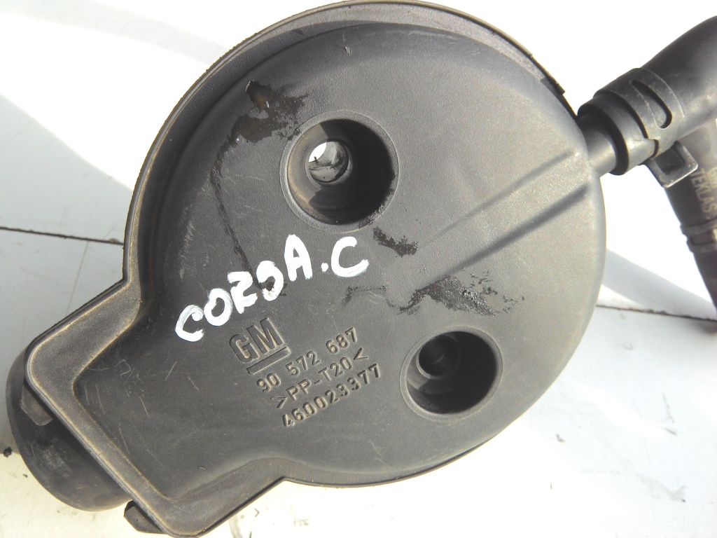 Corpului clapetei de aer de admisie Opel Corsa C Cod GM 90572687