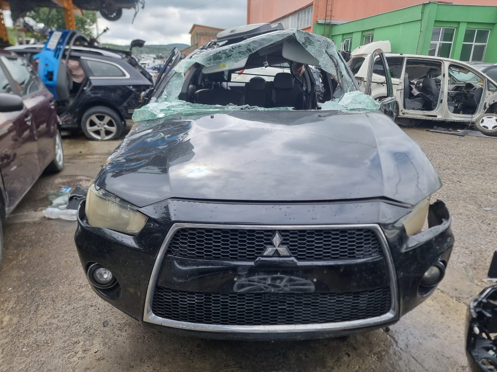 Cotiera Mitsubishi Outlander 2010 SUV 2.2 4HN