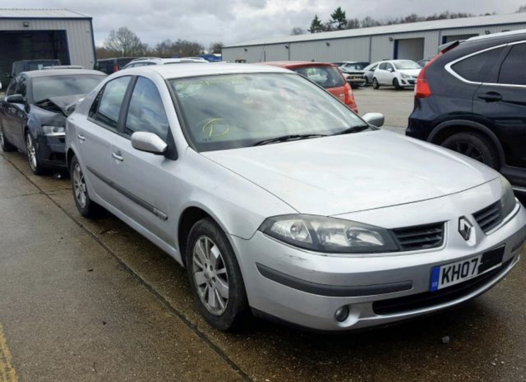 Cotiera Renault Laguna II 2007 Hatchback 2.0 benzina