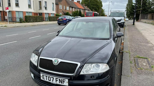 Cotiera Skoda Octavia 2 2006 berlina 190