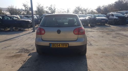 Cotiera VW Golf 5 2006 HATCHBACK 2.0