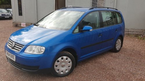 Cotiera VW Touran 2006 Hatchback 2,0 BKD