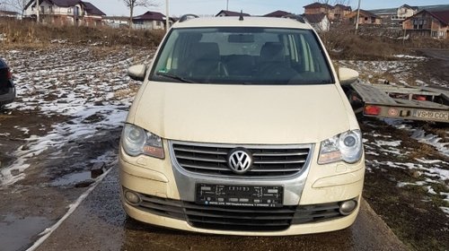 Cotiera VW Touran 2009 Break 1.9