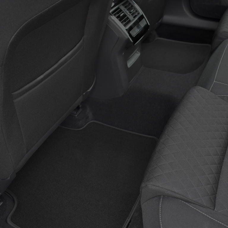 Covorase auto mocheta BMW X4 [F26] (2014-2018) 3831106370813 piesa NOUA