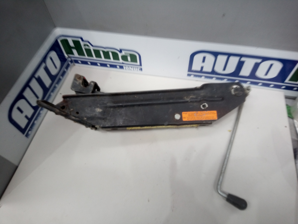 Cric auto 7L0011031E Volkswagen Touareg 7L 2002-20