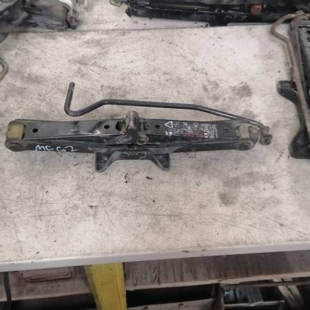 Cric Renault Megane 2 8200153953c