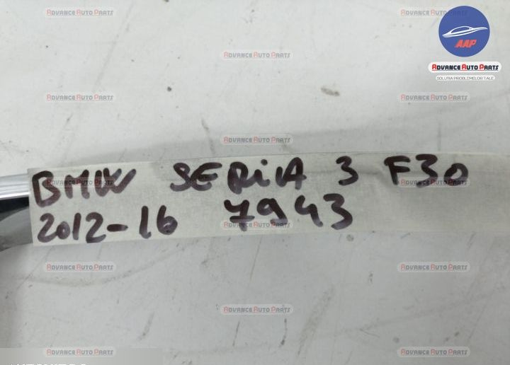 Crom grila dreapta cod 7295436 - original BMW Seria 3 F30/F31/F34 2011 2012 2013 2014 2015 2016 BMW Seria 3 F30/F31/F34 2011 2012 2013 2014 2015 2016